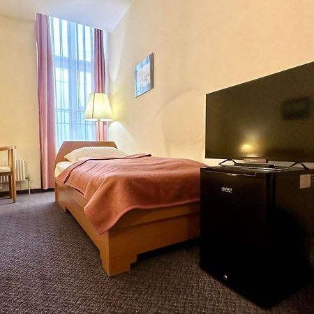Very Central Apartments, 5 Min To City Center, No Reception Viena Exterior foto