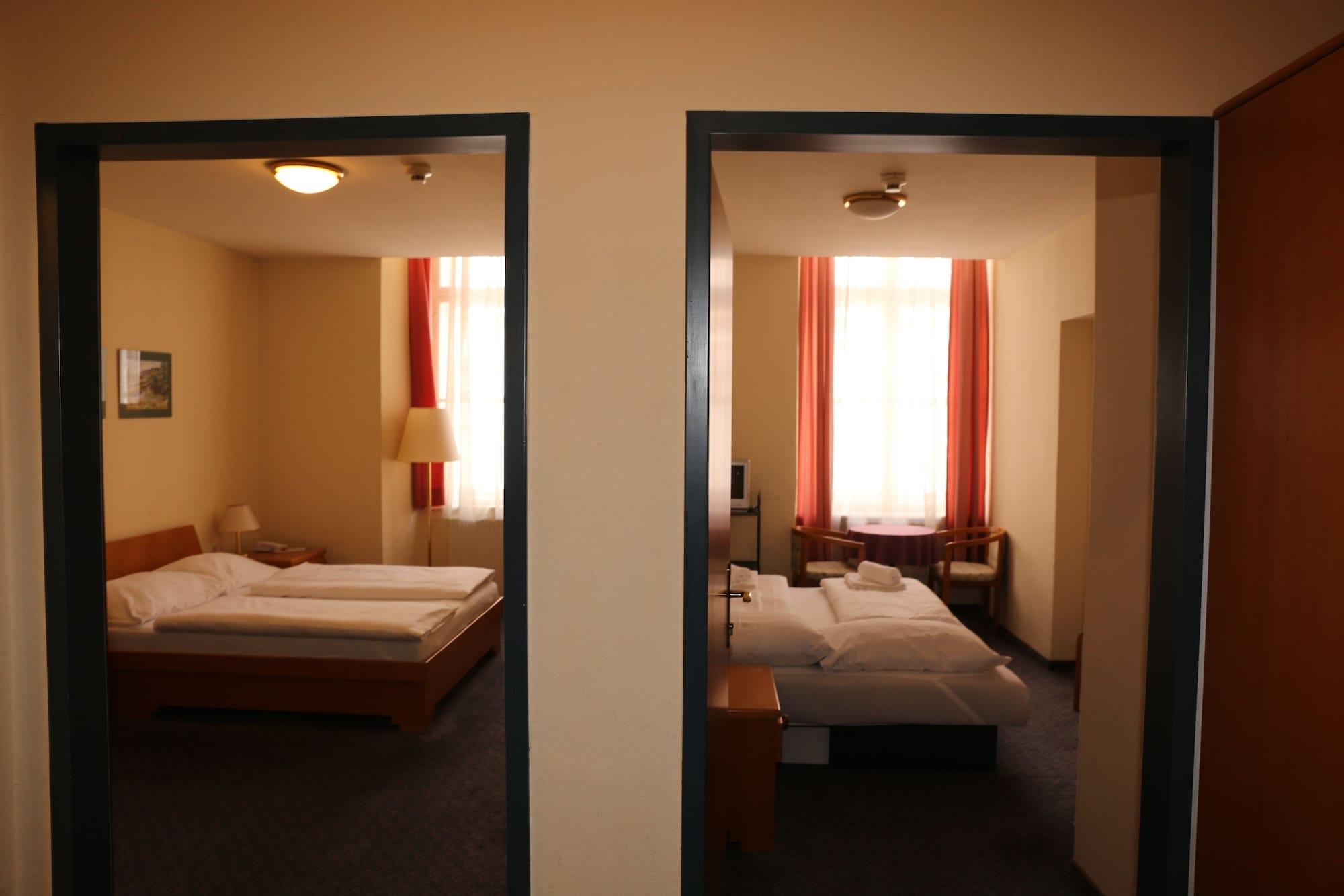 Very Central Apartments, 5 Min To City Center, No Reception Viena Exterior foto