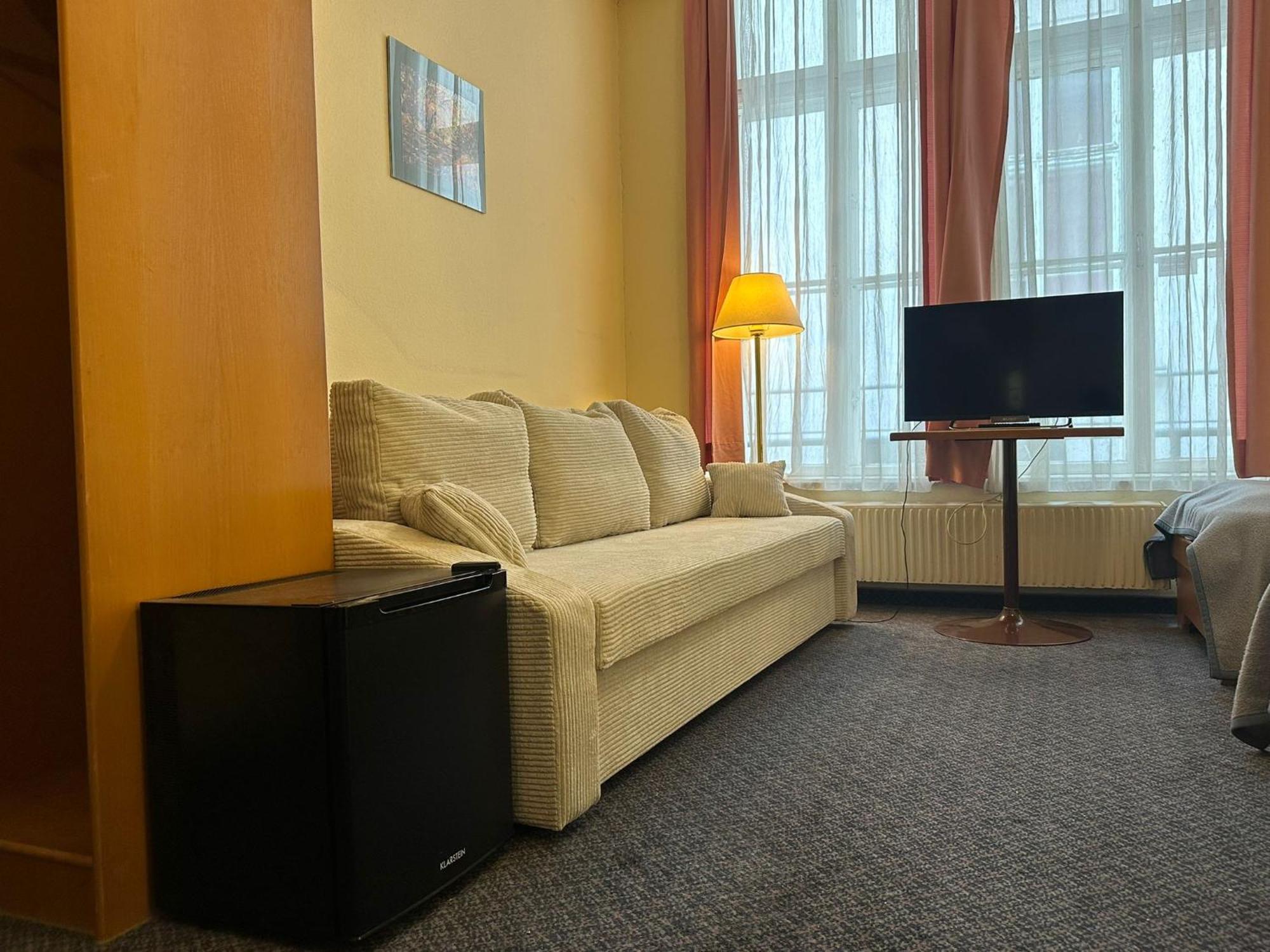Very Central Apartments, 5 Min To City Center, No Reception Viena Exterior foto