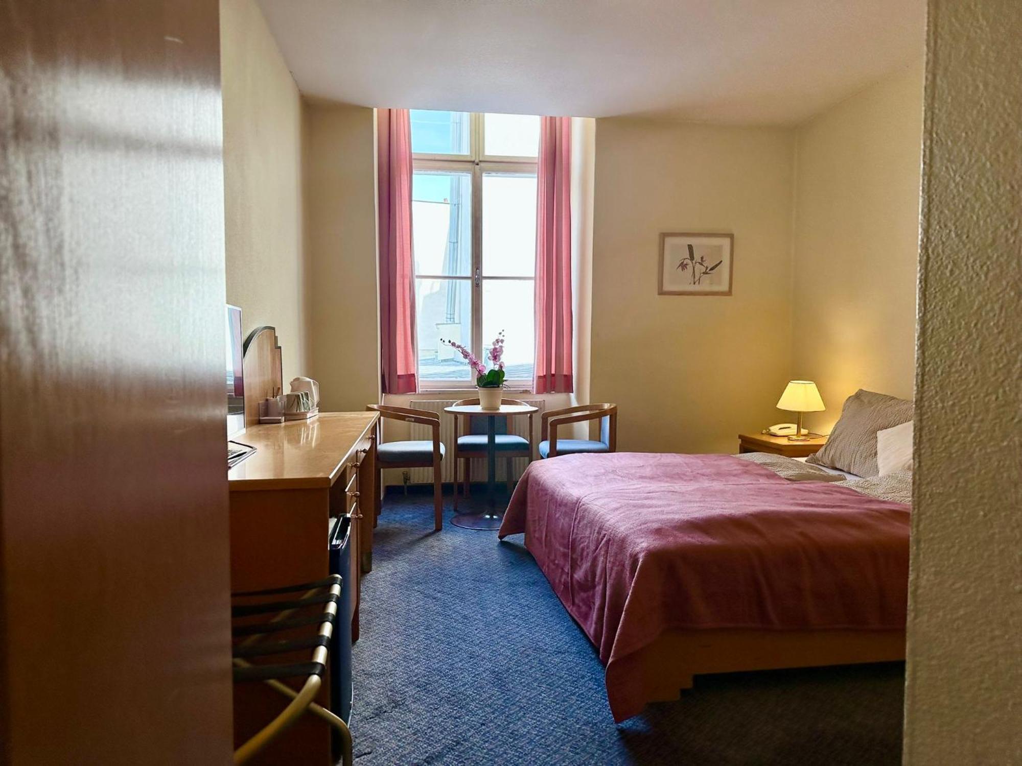 Very Central Apartments, 5 Min To City Center, No Reception Viena Exterior foto